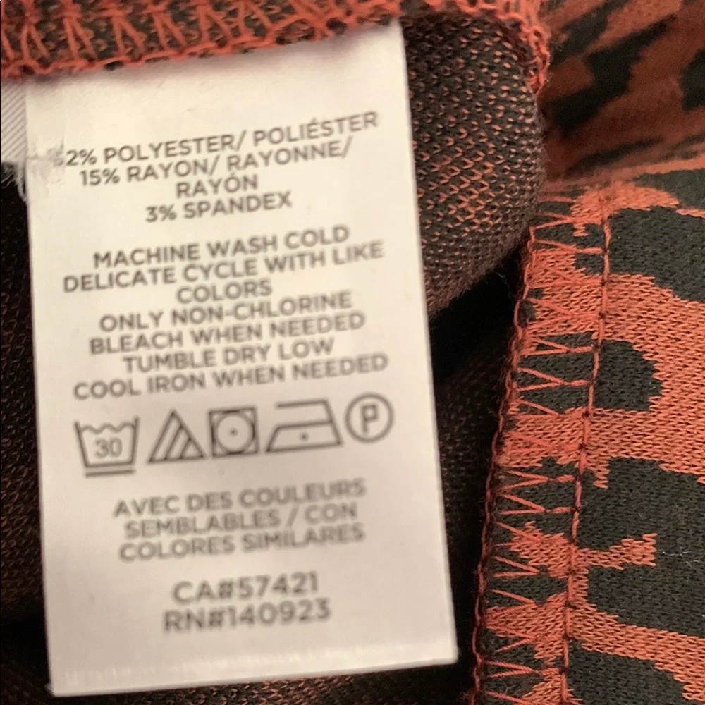 Ann Taylor, LOFT, Brown and Black Midi Pencil Skirt, size medium, EUC - Picture 6 of 8